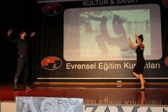 Evrensel Kolej